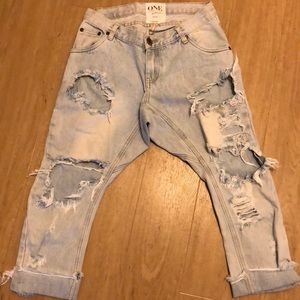 Free People ONE Ripped Cropped Jeans